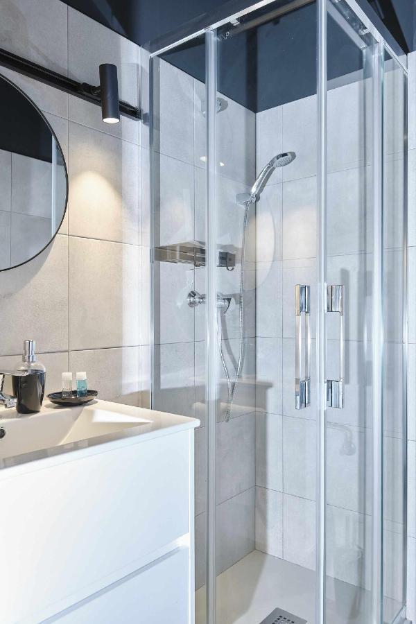 Апартаменты Fino Modern & Luxury Севилья Экстерьер фото
